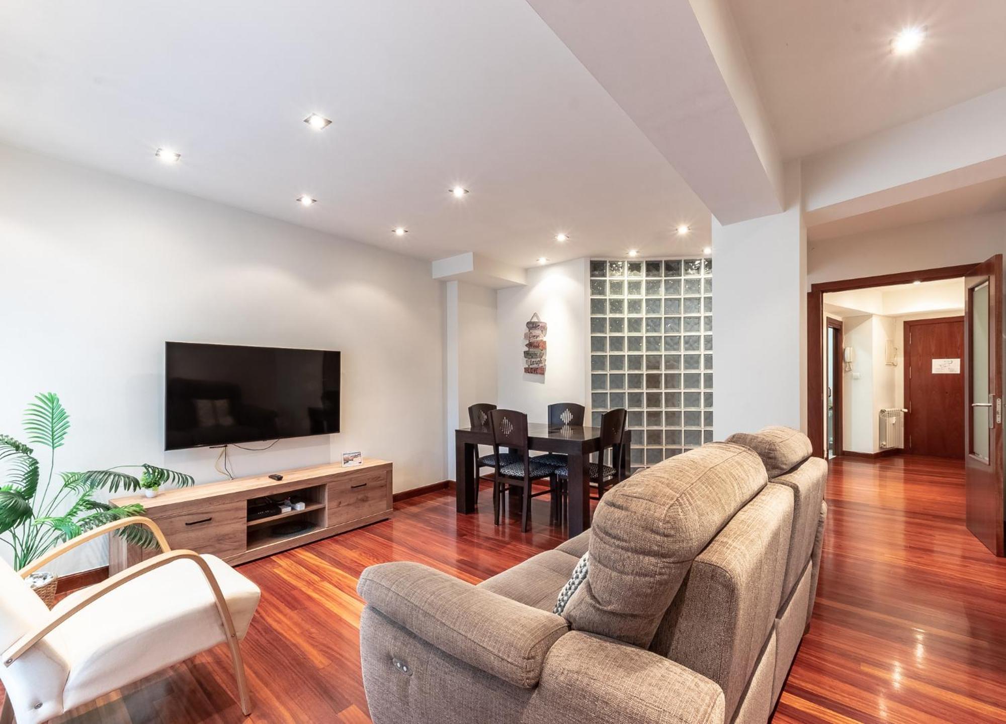 Apartmán Amplio Y Acogedor Junto A Plaza Zabalburu Bilbao Exteriér fotografie