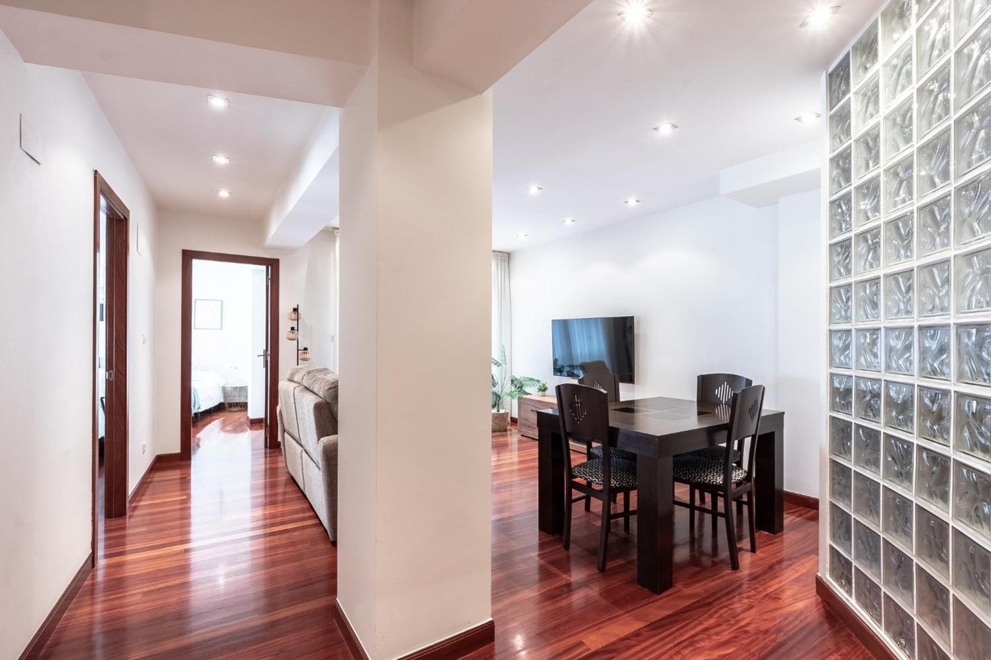 Apartmán Amplio Y Acogedor Junto A Plaza Zabalburu Bilbao Exteriér fotografie