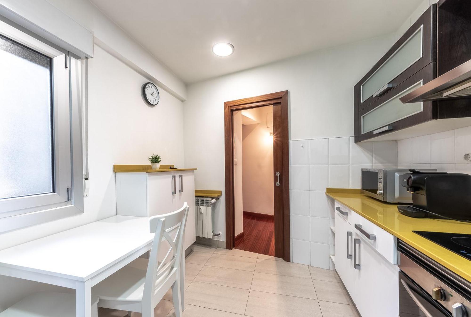 Apartmán Amplio Y Acogedor Junto A Plaza Zabalburu Bilbao Exteriér fotografie