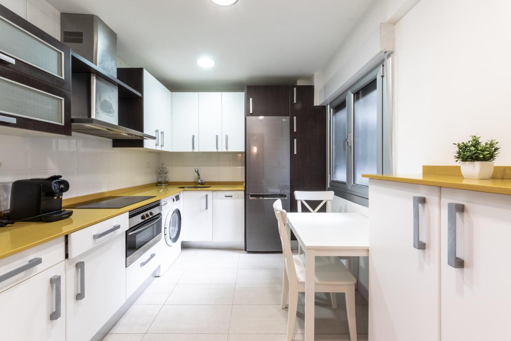 Apartmán Amplio Y Acogedor Junto A Plaza Zabalburu Bilbao Exteriér fotografie